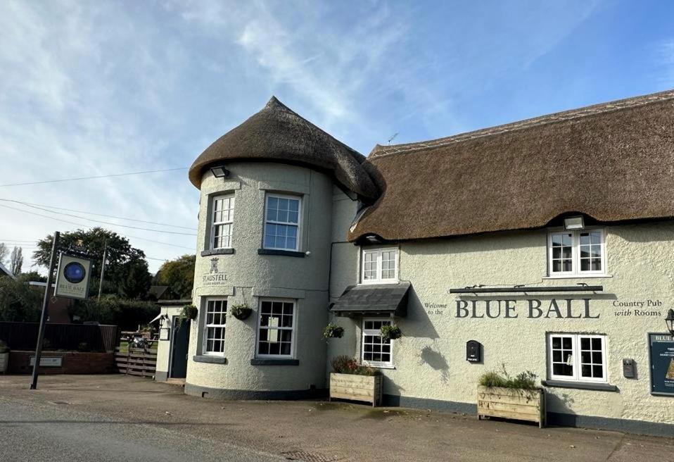 Blue Ball Inn, Sandygate, Exeter Clyst Saint Mary エクステリア 写真